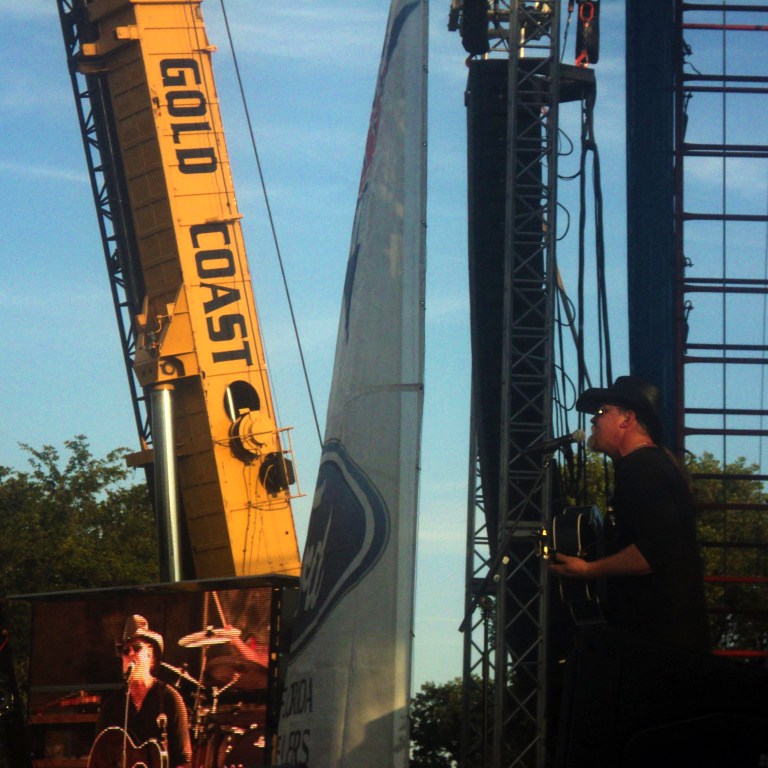 Gallery Gold Coast Crane